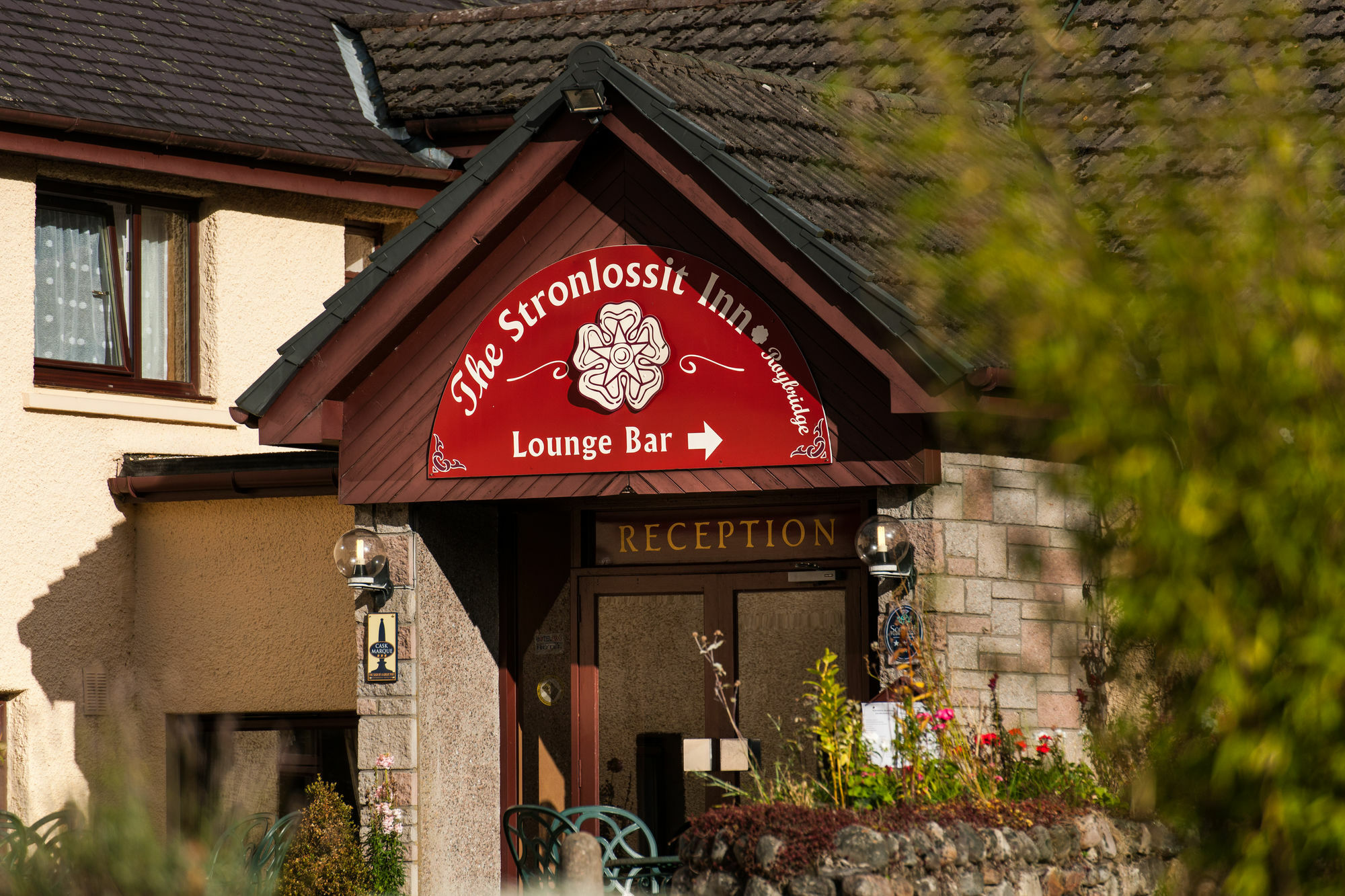 The Stronlossit Inn Форт-Уильям Экстерьер фото